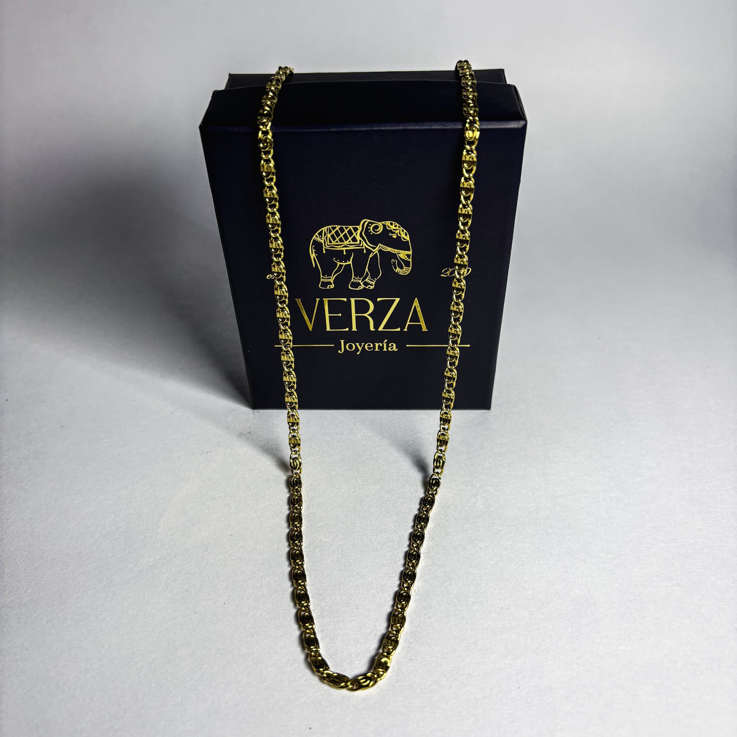 Cadena CLIP